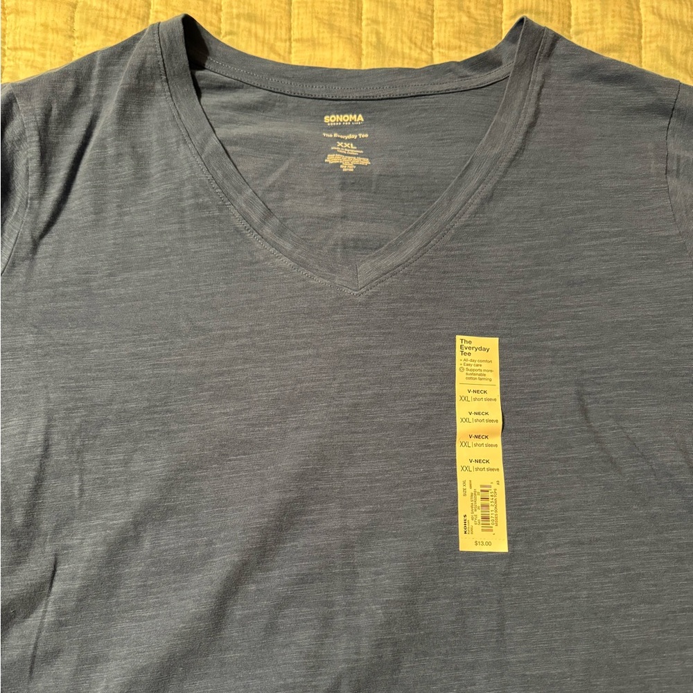 Sonoma Goods for Life V-Neck shirt
